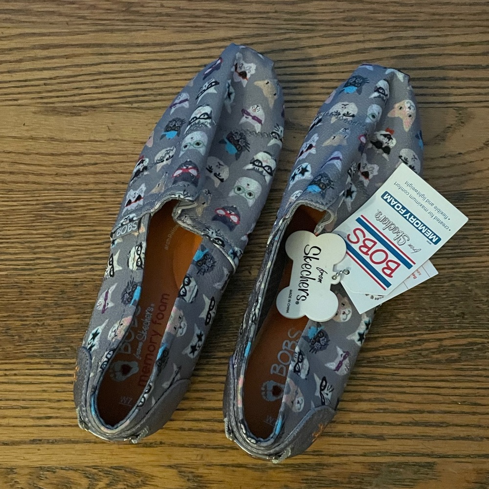 Skechers BOBs cat print shoes, 7, NWT